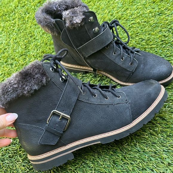 Aerosles Booties black Sz 9.5 - Picture 1 of 3